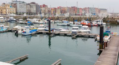 Liman küçük Yelkenliler