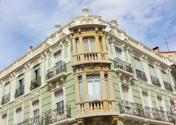 Edifício antigo na cidade de Leon, na Espanha — Fotografia de Stock