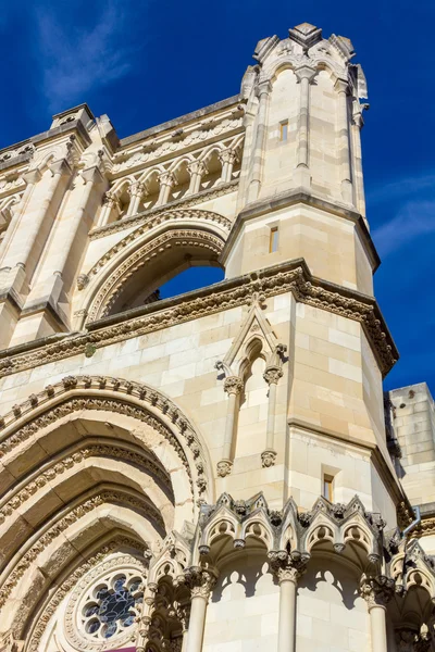 Berömda katedralen i Cuenca i Spanien — Stockfoto