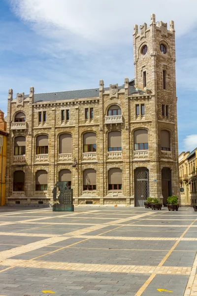 Altbau in der Stadt León in Spanien — Stockfoto