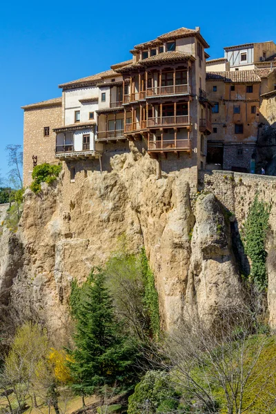 Famosas casas colgantes de Cuenca en España — Foto de Stock