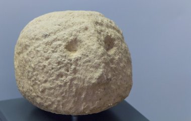 ilk insanın ilkel heykel