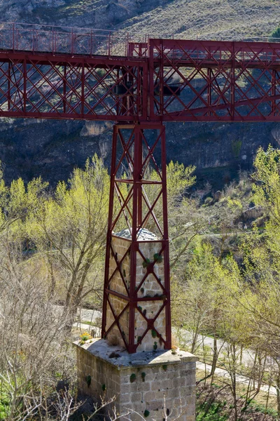 Famous iron footbridge in the city of Cuenca, Spain — Stock Photo, Image