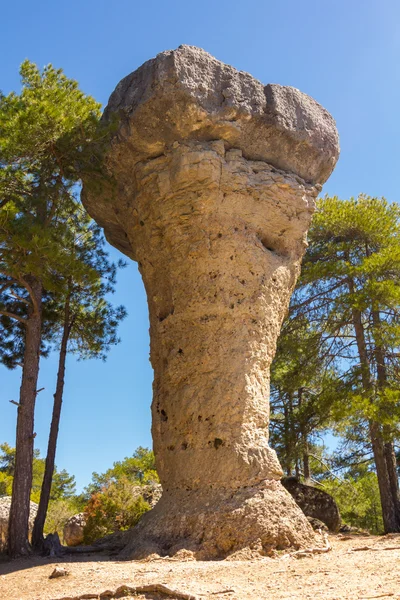 Rocas con formas caprichosas en la ciudad encantada de Cuena, España —  Fotos de Stock