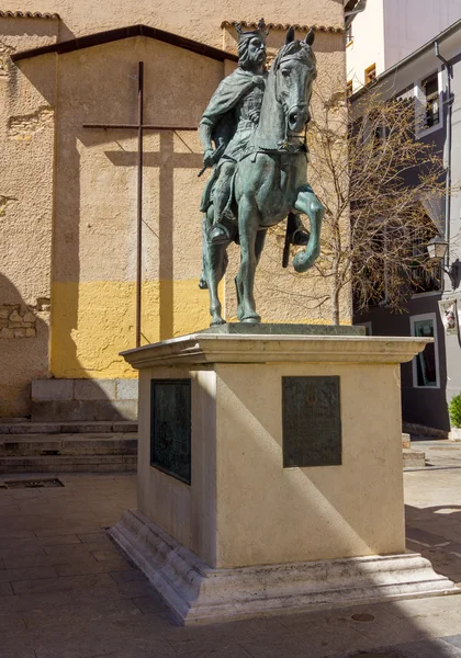 Rid-staty av kung Henrik Viii, Cuenca, Spanien — Stockfoto