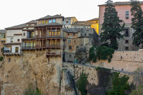 Berömda hängande hus över Cuenca i Spanien — Stockfoto