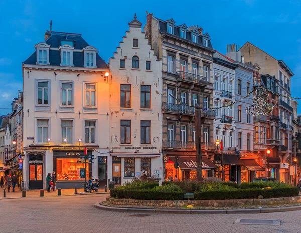 Stadsgezicht van Brussel bij zonsondergang — Stockfoto