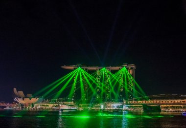 Singapur Marina Bay Sands, ışık gösterisi