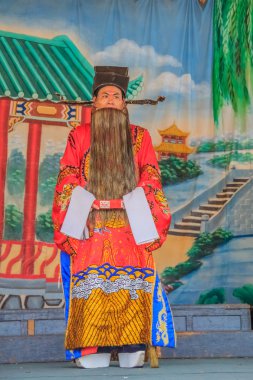 Çin opera sokak performansı