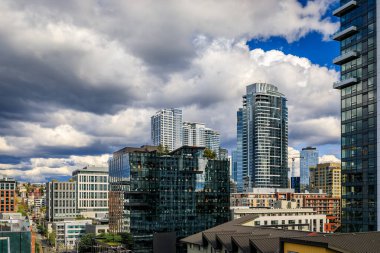 Seattle şehir merkezinin gündüz manzarası modern gökdelenler, Pasifik Kuzeybatı, Washington