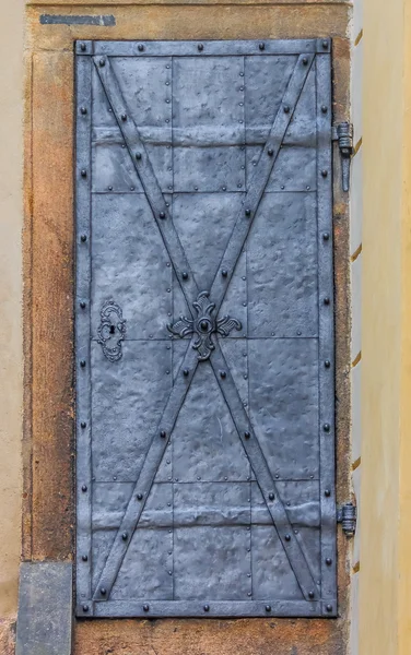 Ornate old metal door — Stock Photo, Image