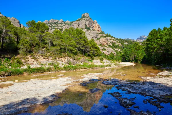 Beceite rzeki Ulldemo w Teruel Hiszpania — Zdjęcie stockowe
