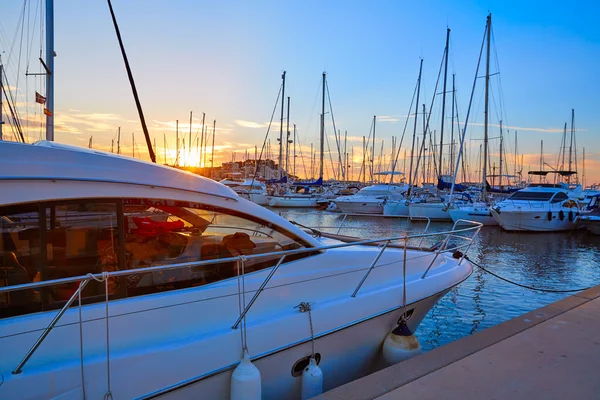 Denia solnedgång i Marina båtar Medelhavet Spanien — Stockfoto