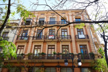 Valencia şehir merkezinde Ayuntamiento square yakınındaki