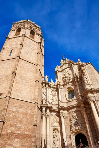 Catedral de Valência e torre de Miguelete Micalet — Fotografia de Stock