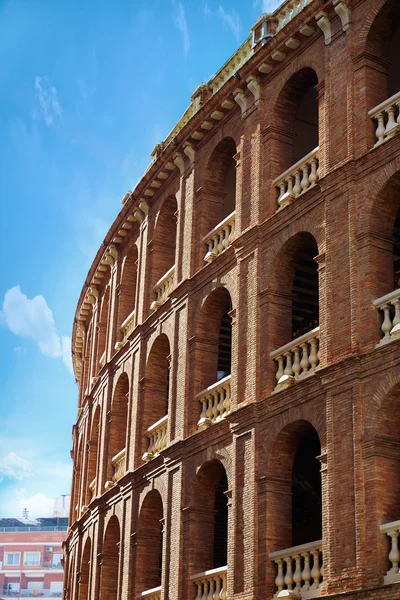 Valencia tjurfäktningsarenan Plaza de Toros i Xàtiva street — Stockfoto