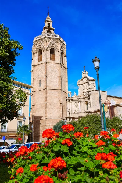 Catedral de Valencia y Torre Miguelete Micalet — Foto de Stock