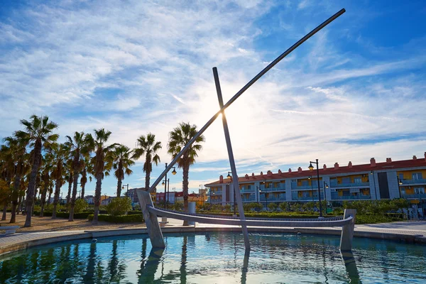 Valencia La Malvarrosa boat statue fountain — Stock Photo, Image