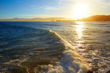 Valencia Cullera Playa los Olivos plaj gün batımı