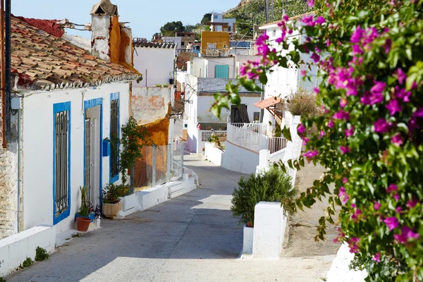 Cullera dorp straten in mediterrane Valencia — Stockfoto