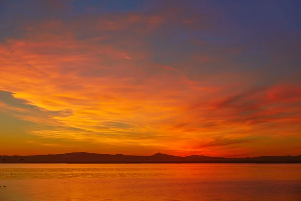 La Albufera lago pôr do sol em El Saler de Valência — Fotografia de Stock