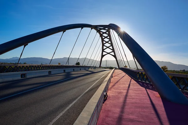 Cullera bron över Xuquer mellan floden av Valencia — Stockfoto