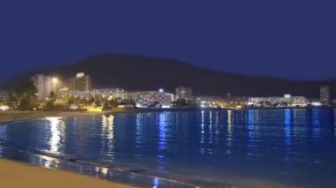 Los Cristianos beach Arona Tenerife Kanarya Adaları içinde gün batımında 