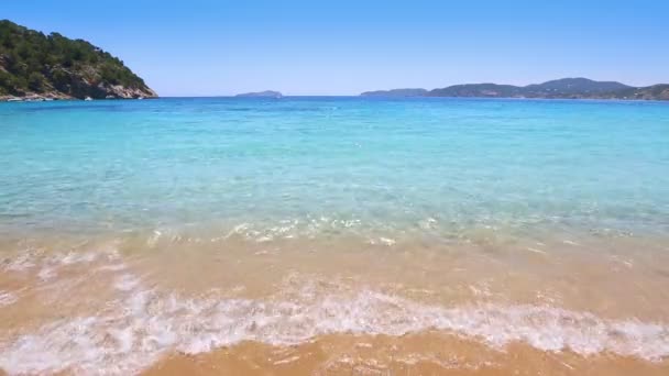 Ibiza caleta de Sant Vicent cala San vicente beach san Juan at Balearic Islands — Stock Video