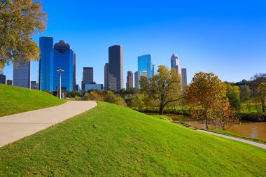 Park çim güneşli gün Houston manzarası