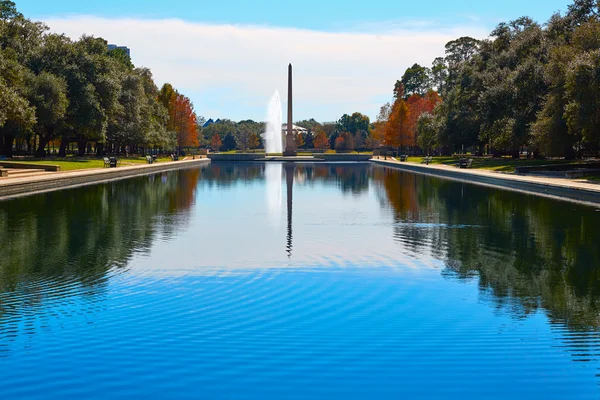 Houston Hermann park úttörő memorial obeliszk — Stock Fotó