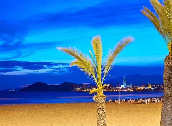 Skyline van Benidorm op sunset beach in Alicante — Stockfoto