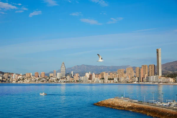 Пляж Benidorm Poniente в Аликанте, Испания — стоковое фото