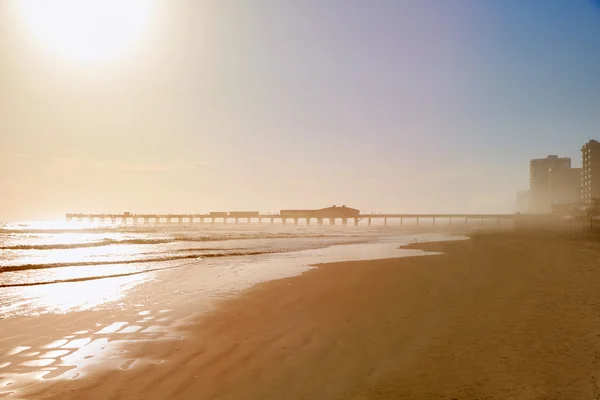 Daytona Beach en Florida con muelle Estados Unidos — Foto de Stock