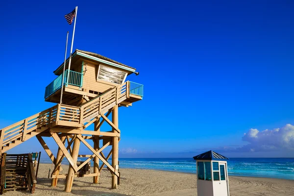 Daytona Beach in Florida baywatch tower USA — Stock Photo, Image