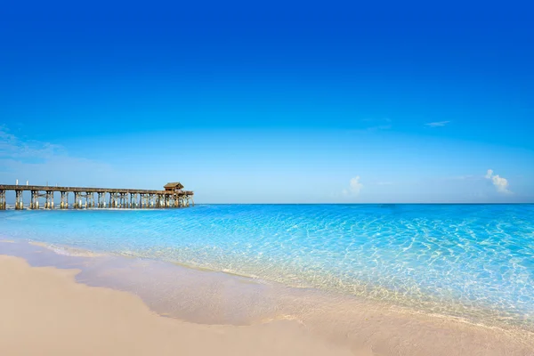 Muelle de Cocoa Beach en Cabo Cañaveral Florida — Foto de Stock