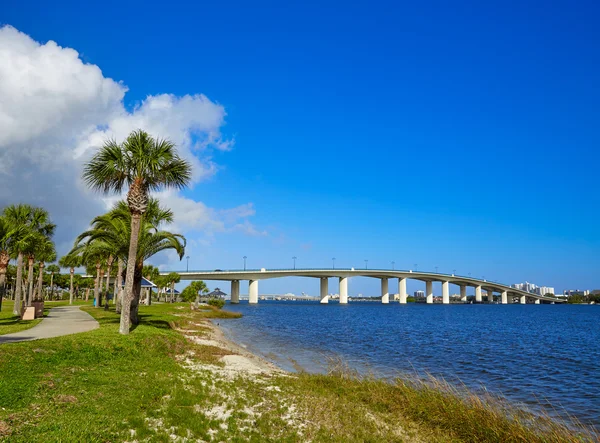 Daytona Beach Halifax río en el puente de Florida — Foto de Stock