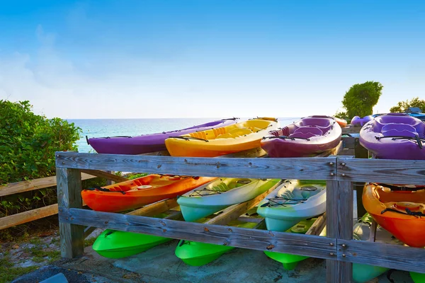 Florida Keys kayaks Bahia Honda Park US — Stock Photo, Image