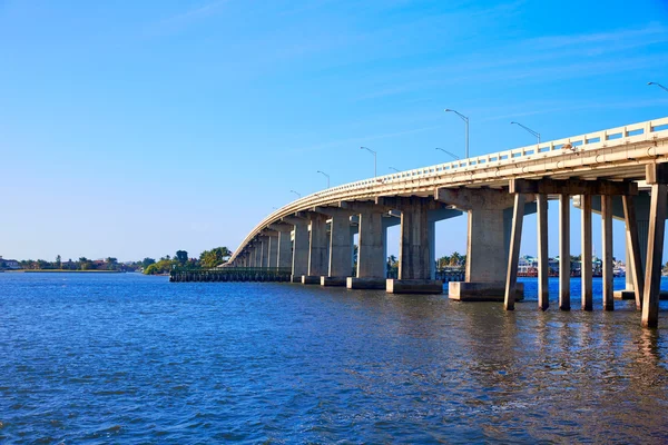 Мост Марко-Айленд с видом на Флориду — стоковое фото
