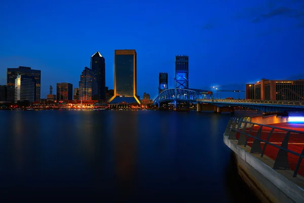 Jacksonville skyline rzeka zachód słońca na Florydzie — Zdjęcie stockowe