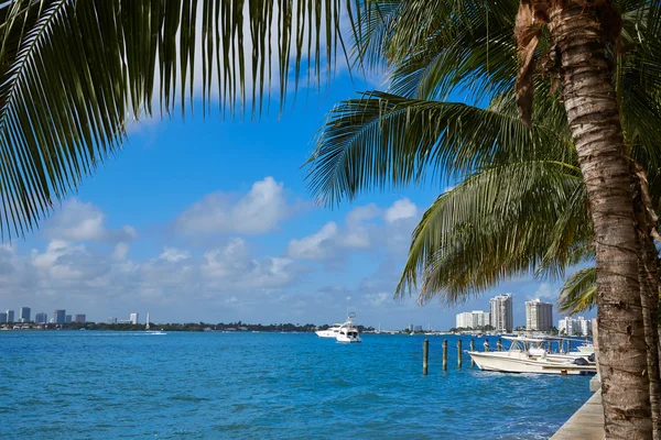 Miami Beach z Macarthur Causeway Florida — Zdjęcie stockowe