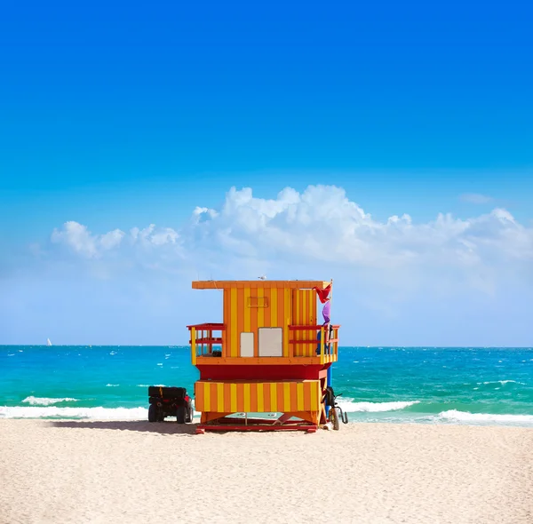 Майами пляж и наблюдательная вышка Южный пляж Флорида — стоковое фото