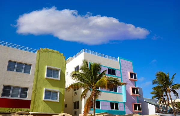 装饰艺术佛罗里达州迈阿密海滩海洋大道 — 图库照片