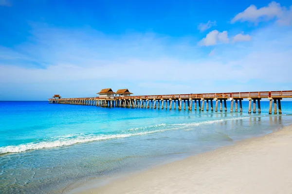 Nápoles Pier and beach in florida Portugal — Fotografia de Stock