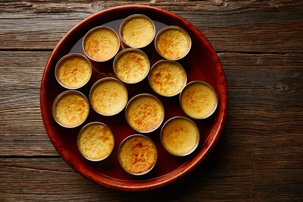 Crema de natillas Caramelo Flan postre bain marie —  Fotos de Stock