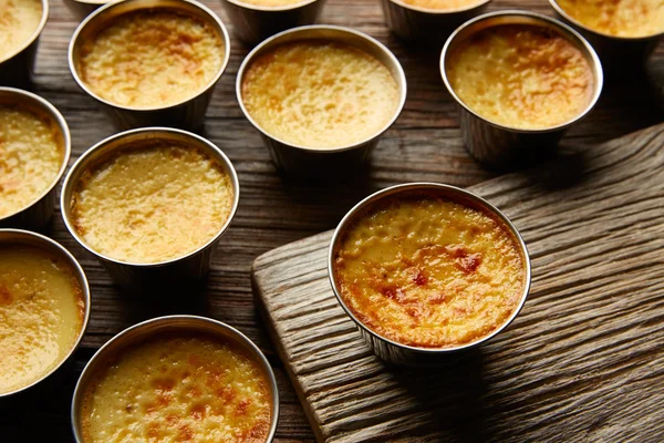 Pudinkový krém karamelový Flan dezert bain marie — Stock fotografie