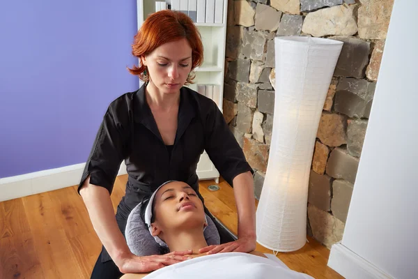 Shoulders neck massage physiotherapist woman — Stock Photo, Image