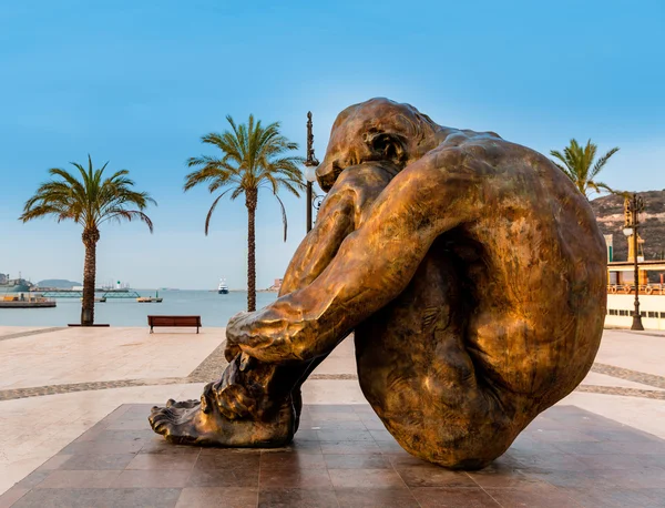 11m Gedenkskulptur in Cartagena von Spanien — Stockfoto