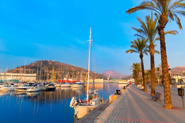 Puerto de Cartagena Murcia salida del sol marina en España — Foto de Stock