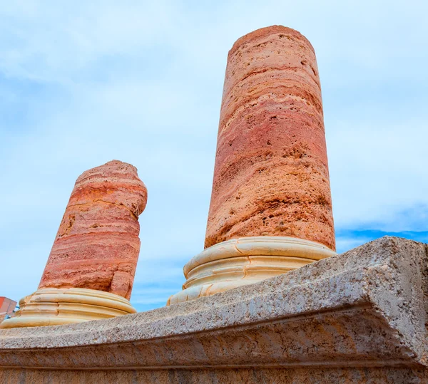 Kolommen in cartagena Romeinse amfitheater Spanje — Stockfoto