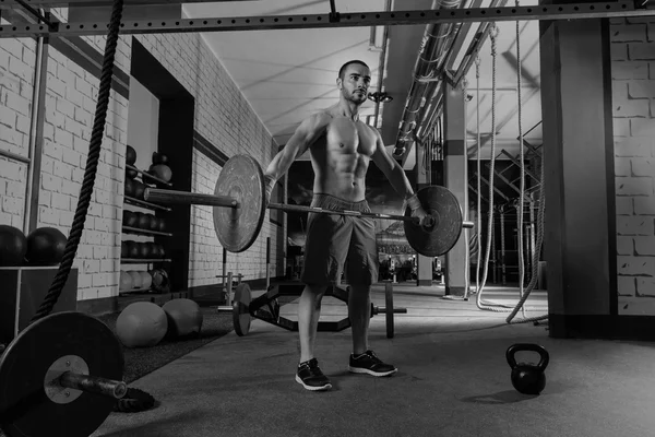 Barbell Gewichtheffen man training oefening gym — Stockfoto